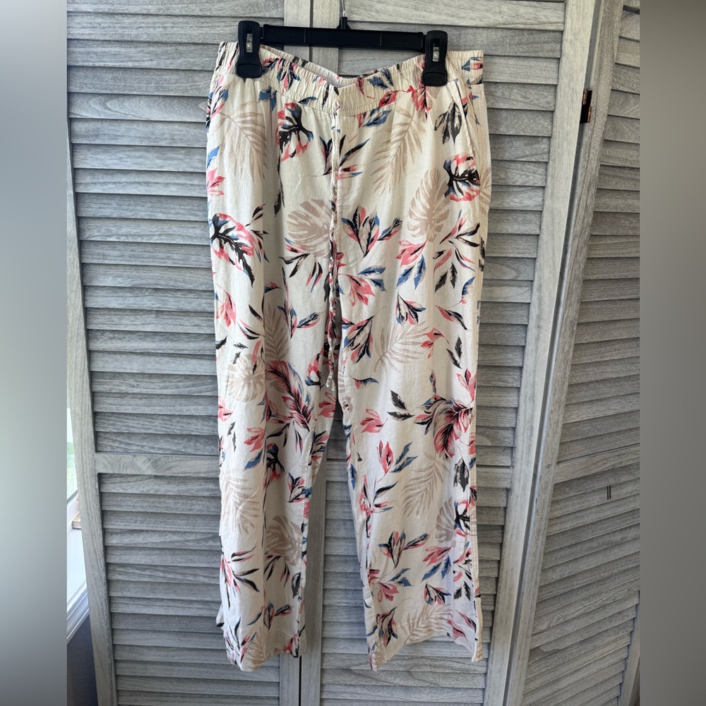 Briggs Linen Cream Floral Print Pants with Blue and Coral Accents